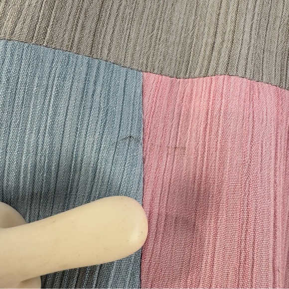 Vintage Joyce Petite 1980s pink, blue and beige zippered geometric top medium - Picture 5 of 16